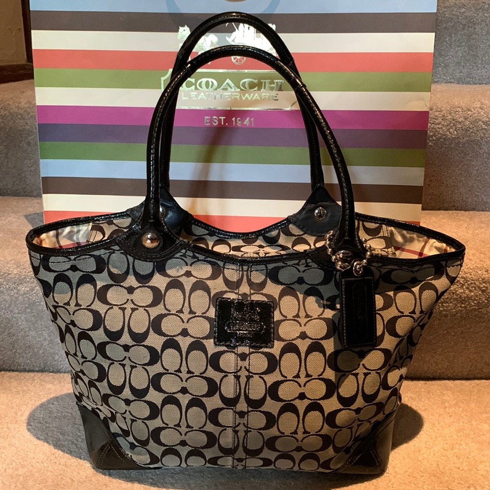 XL COACH logo fabric double handle bag w/logo attachment on chain on handle.
